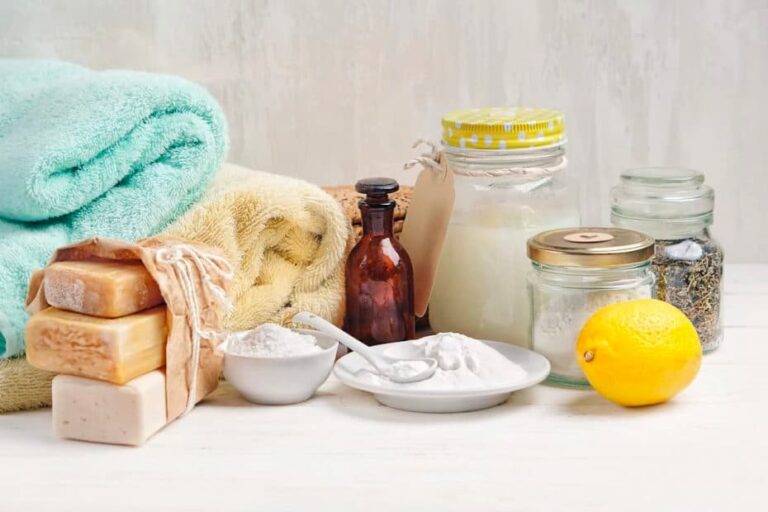 Nettoyez en profondeur votre intérieur grâce à ces produits naturels